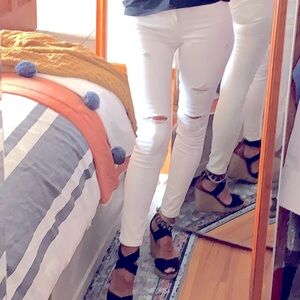 Hollister White ripped knee jeans